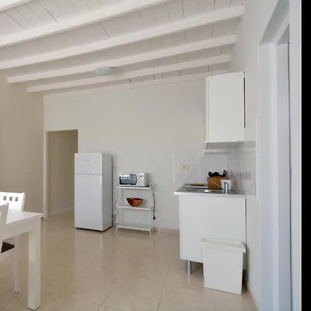 Διαμέρισμα Erizo With Sea Views By Pvl *